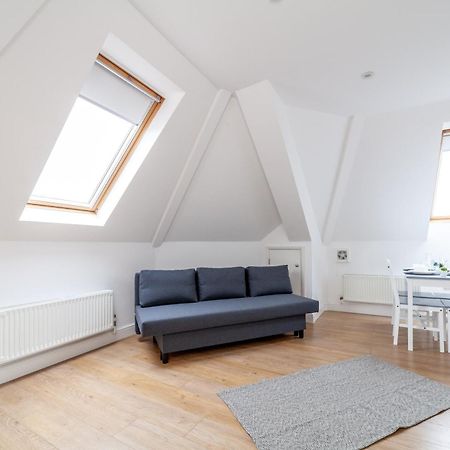 Great 1 Bedroom In Hounslow With Free Parking Abbey Wood Exterior foto